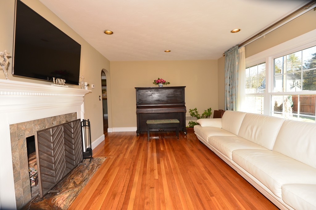 80 North Road Bedford, MA 01730 - Photo 8 of 30 Gallery Image 8