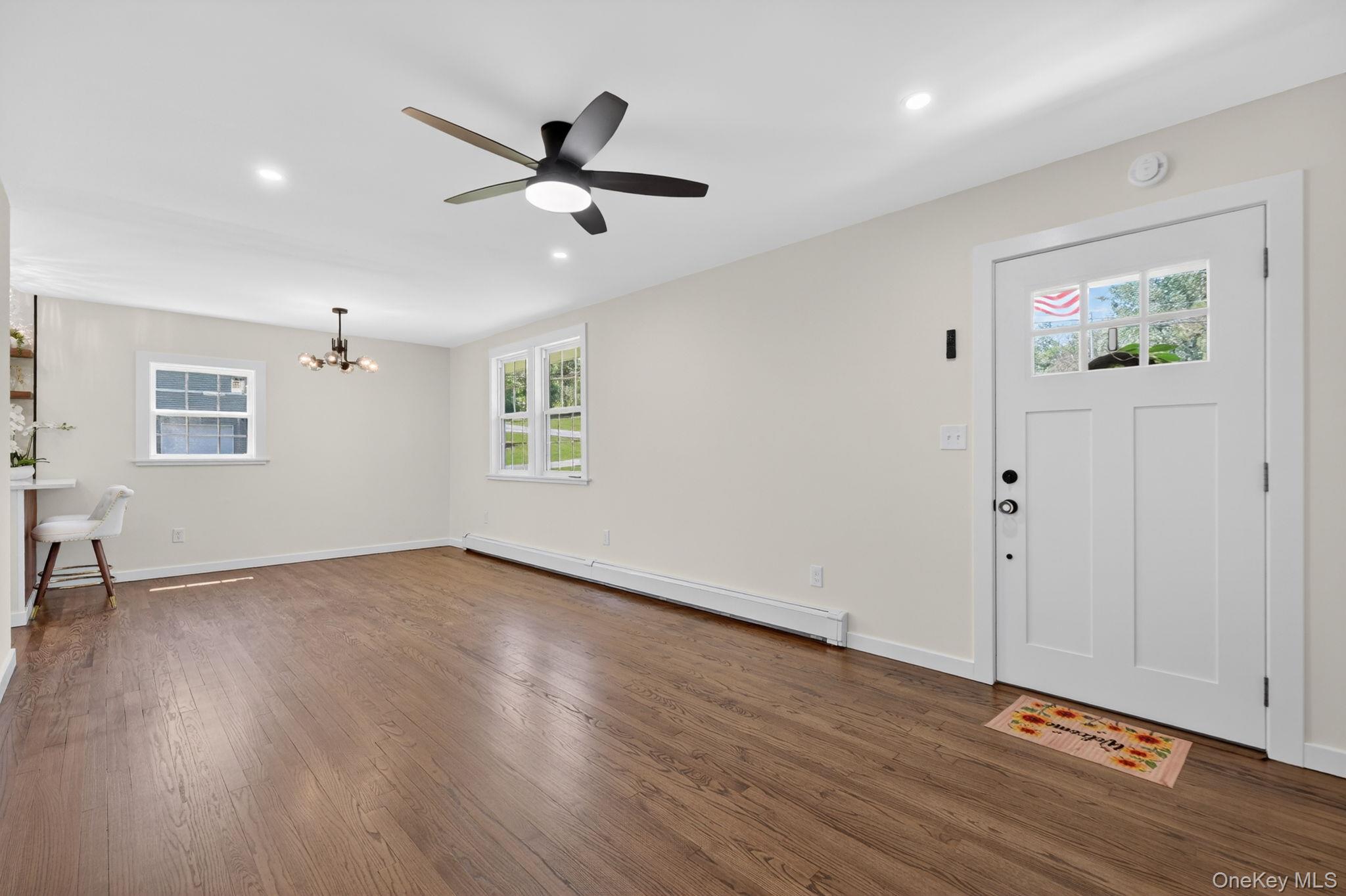 512 Riley Road New Windsor, NY 12553 - Photo 5 of 46