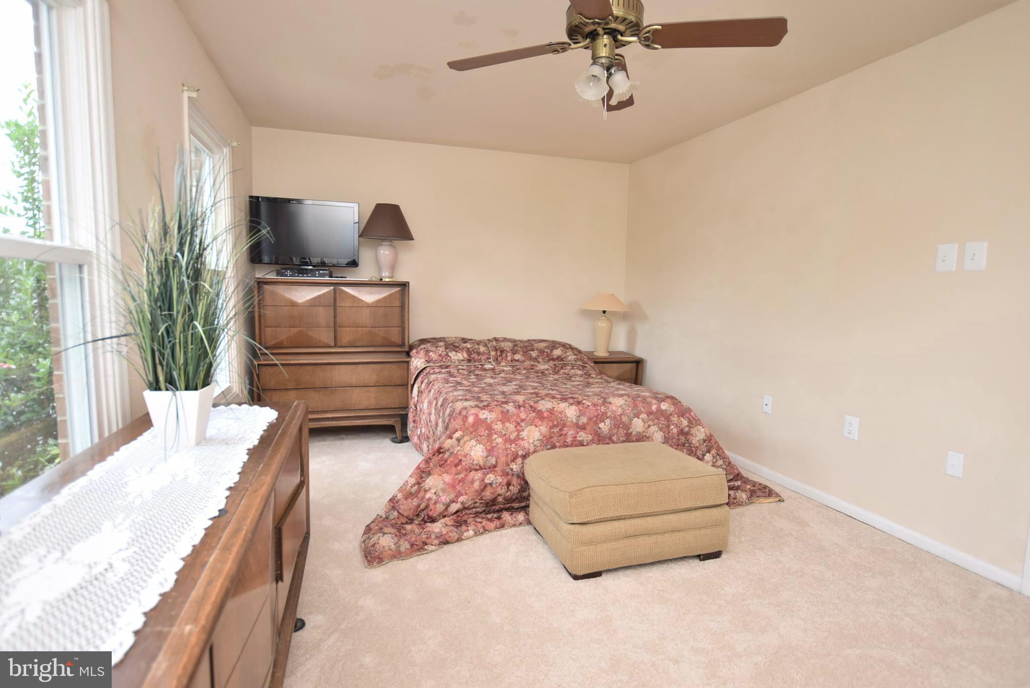 7374 Rokeby Drive Manassas, VA 20109 - Photo 13 of 18 Second Bedroom