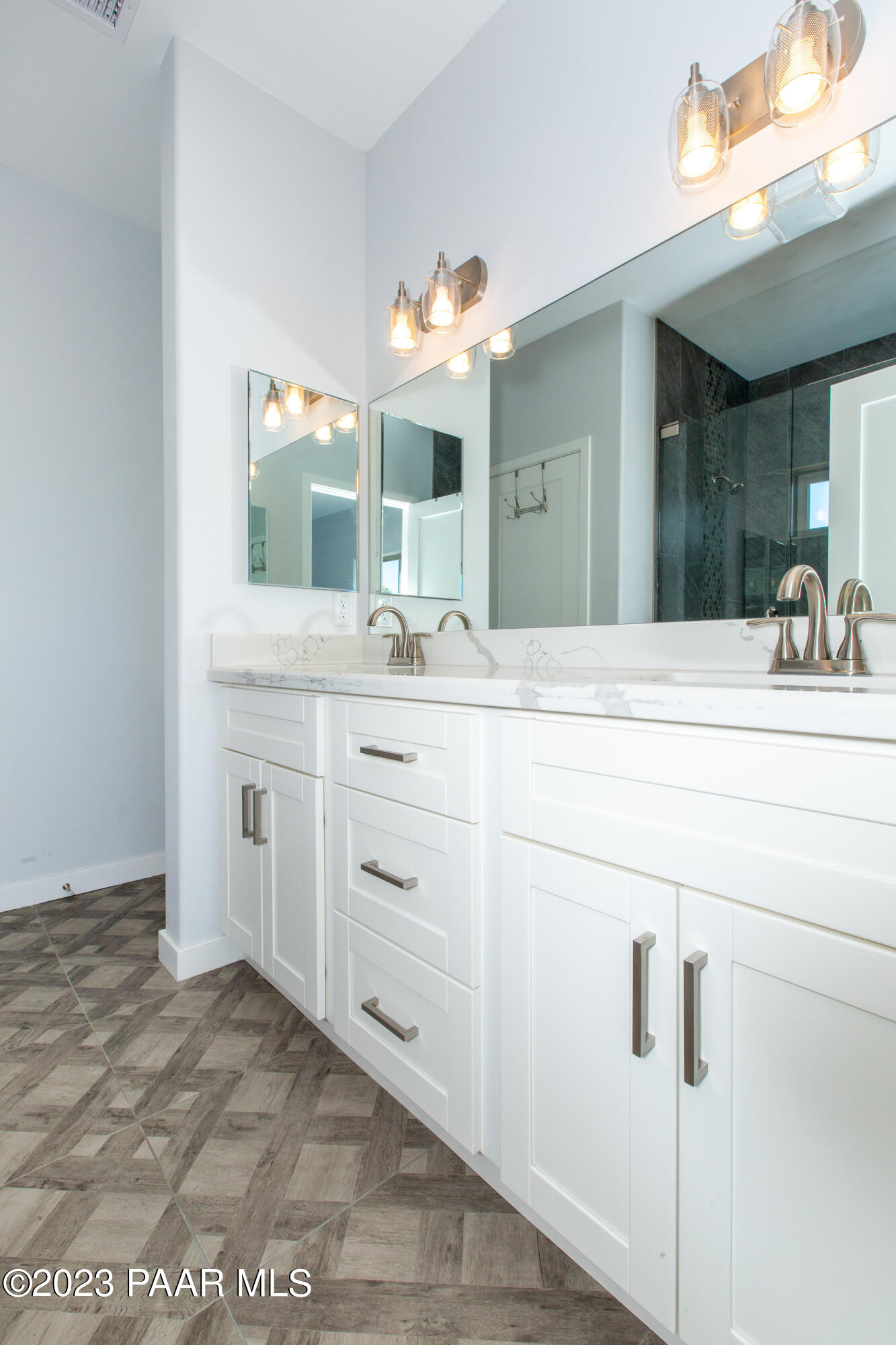 2385 West Bridle Path Road Prescott, AZ 86305 - Photo 22 of 56 Master Bath Double Sink