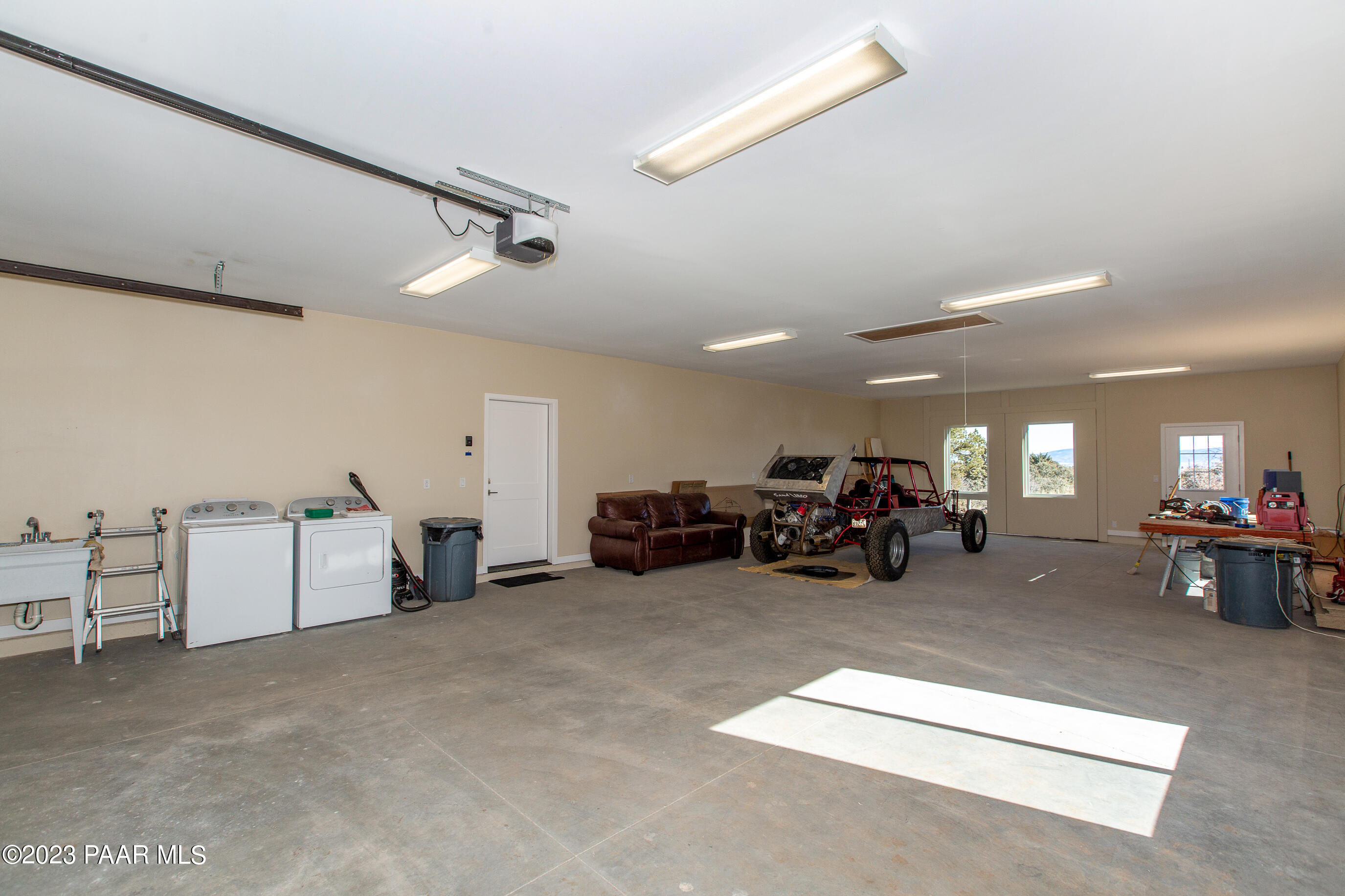 2385 West Bridle Path Road Prescott, AZ 86305 - Photo 32 of 56 1200 SF Garage