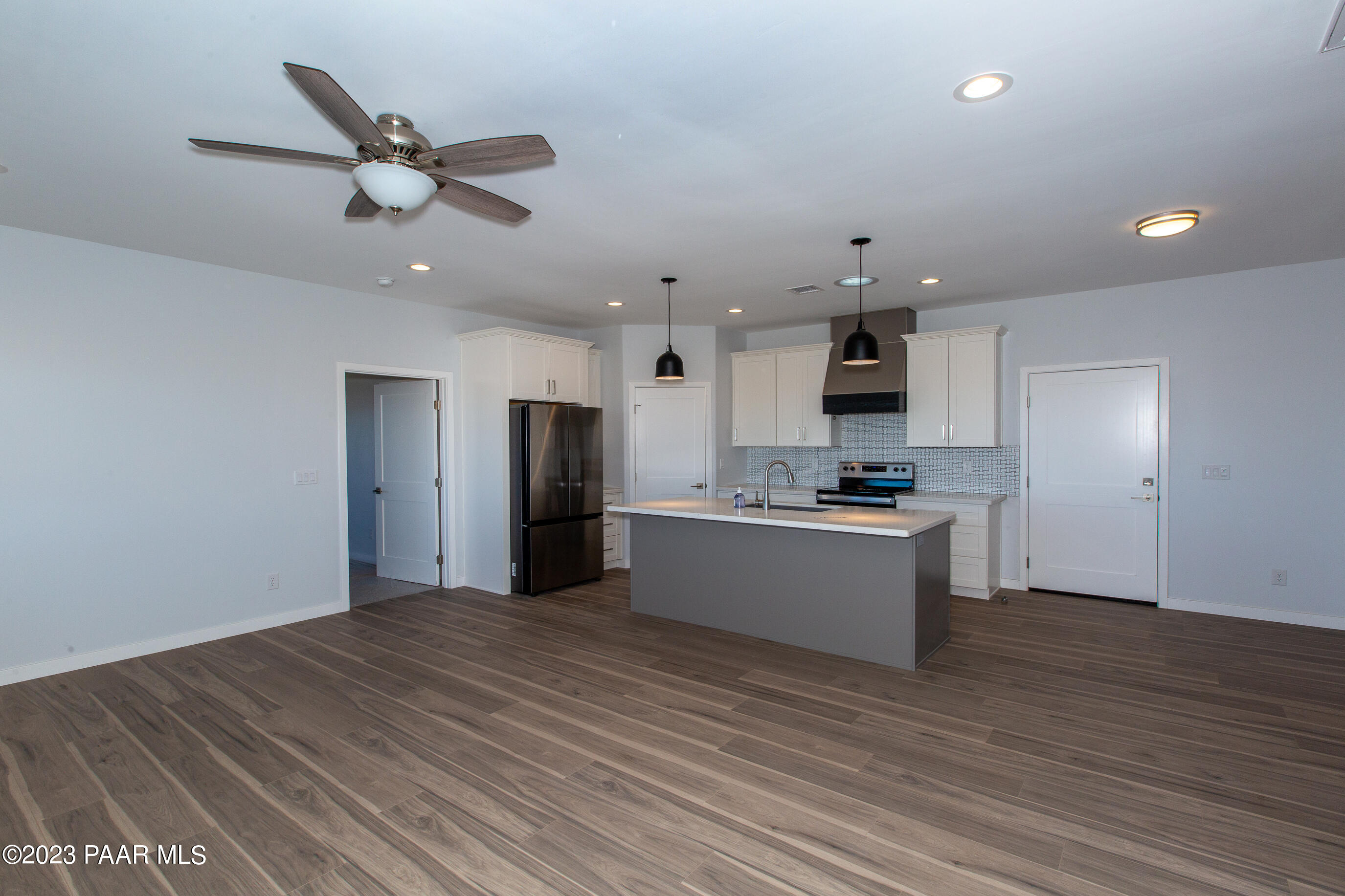 2385 West Bridle Path Road Prescott, AZ 86305 - Photo 8 of 56 Great Room