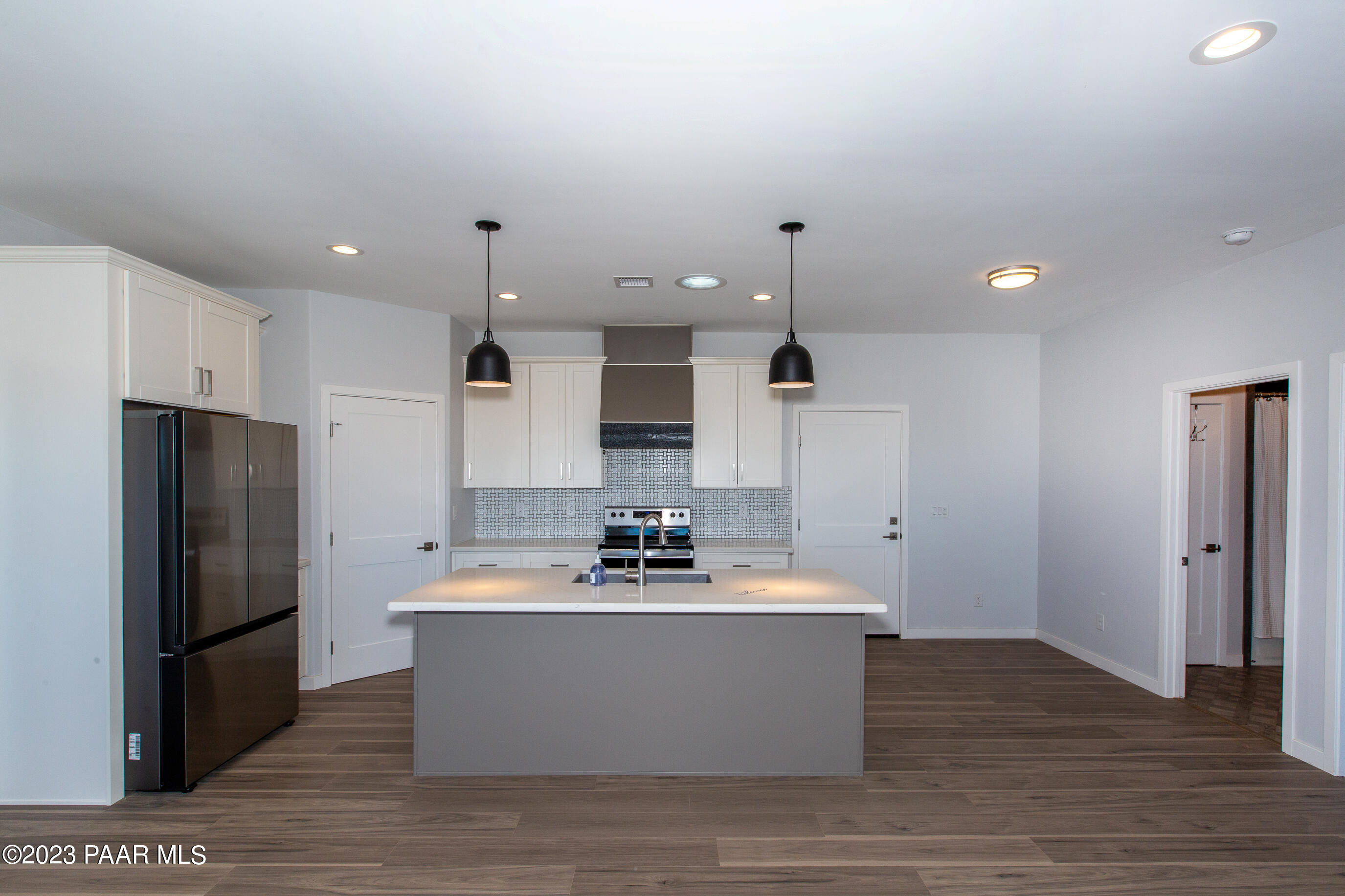 2385 West Bridle Path Road Prescott, AZ 86305 - Photo 10 of 56 Kitchen ... Walk-in Pantry