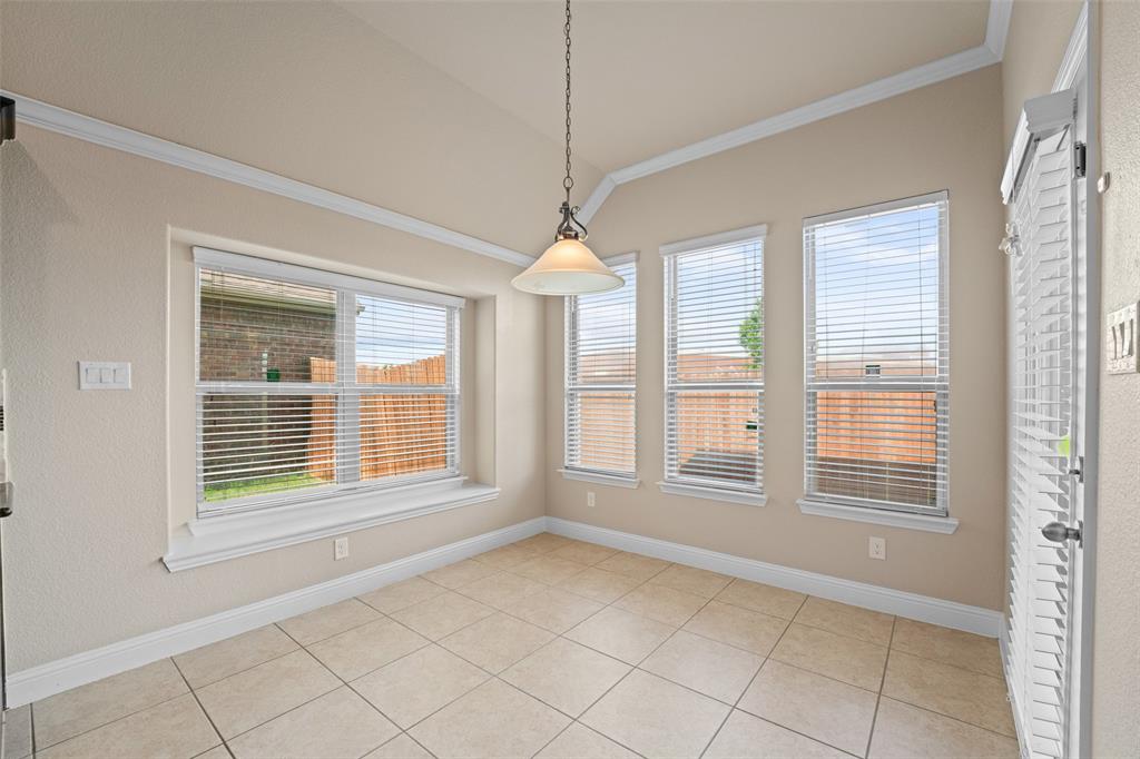600 Fishback Circle Plano, TX 75074 - Photo 16 of 38 a view of an empty room with a window
