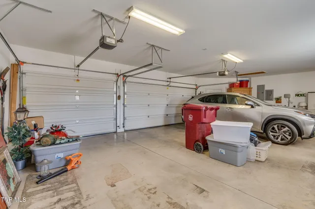 $709,900 | 507 Oliver Approach, Johnson City, TN 37601