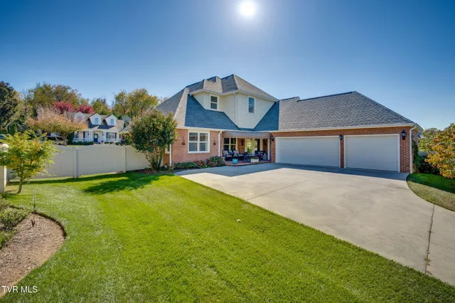 $709,900 | 507 Oliver Approach, Johnson City, TN 37601