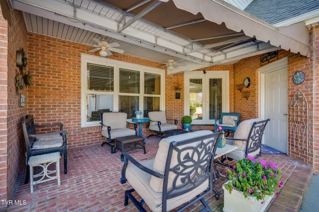 $709,900 | 507 Oliver Approach, Johnson City, TN 37601