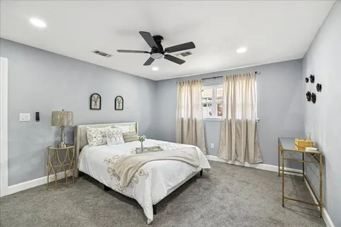 $265,000 | 143 Mill Stream Lane, Houston, TX 77060