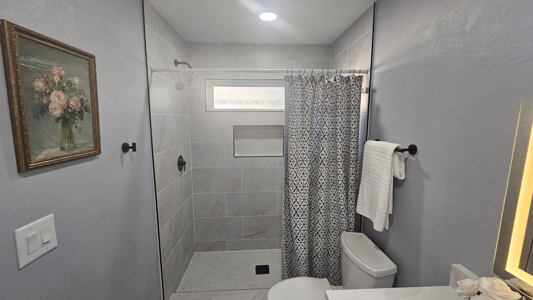 143 Mill Stream Lane Houston, TX 77060 - Photo 7 of 10 Primary bathroom