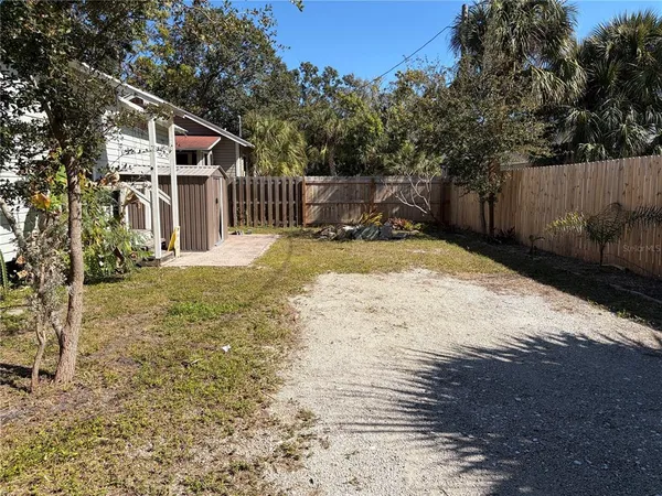 $1,900 | 1551 7th Street, Sarasota, FL 34236