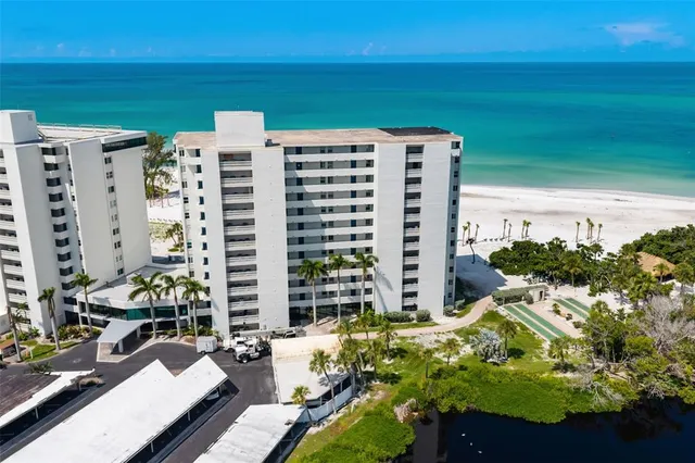 $10,000 | 19 Whispering Sands Drive, Unit 302, Sarasota, FL 34242