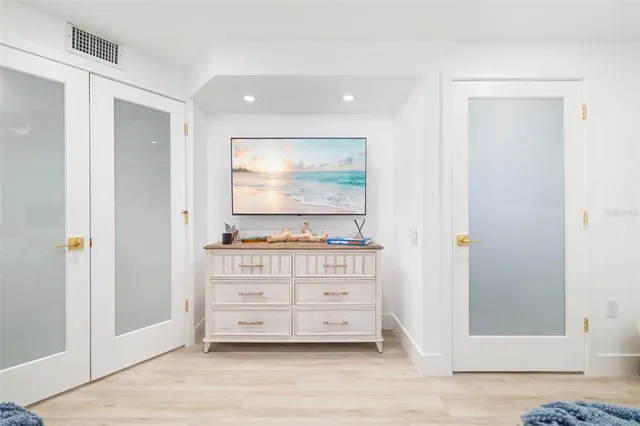 $10,000 | 19 Whispering Sands Drive, Unit 302, Sarasota, FL 34242