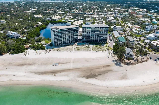 $10,000 | 19 Whispering Sands Drive, Unit 302, Sarasota, FL 34242