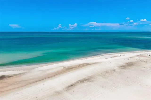 $10,000 | 19 Whispering Sands Drive, Unit 302, Sarasota, FL 34242