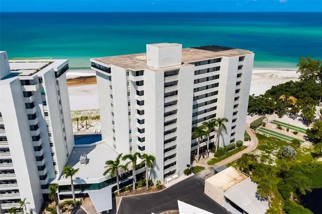 $10,000 | 19 Whispering Sands Drive, Unit 302, Sarasota, FL 34242