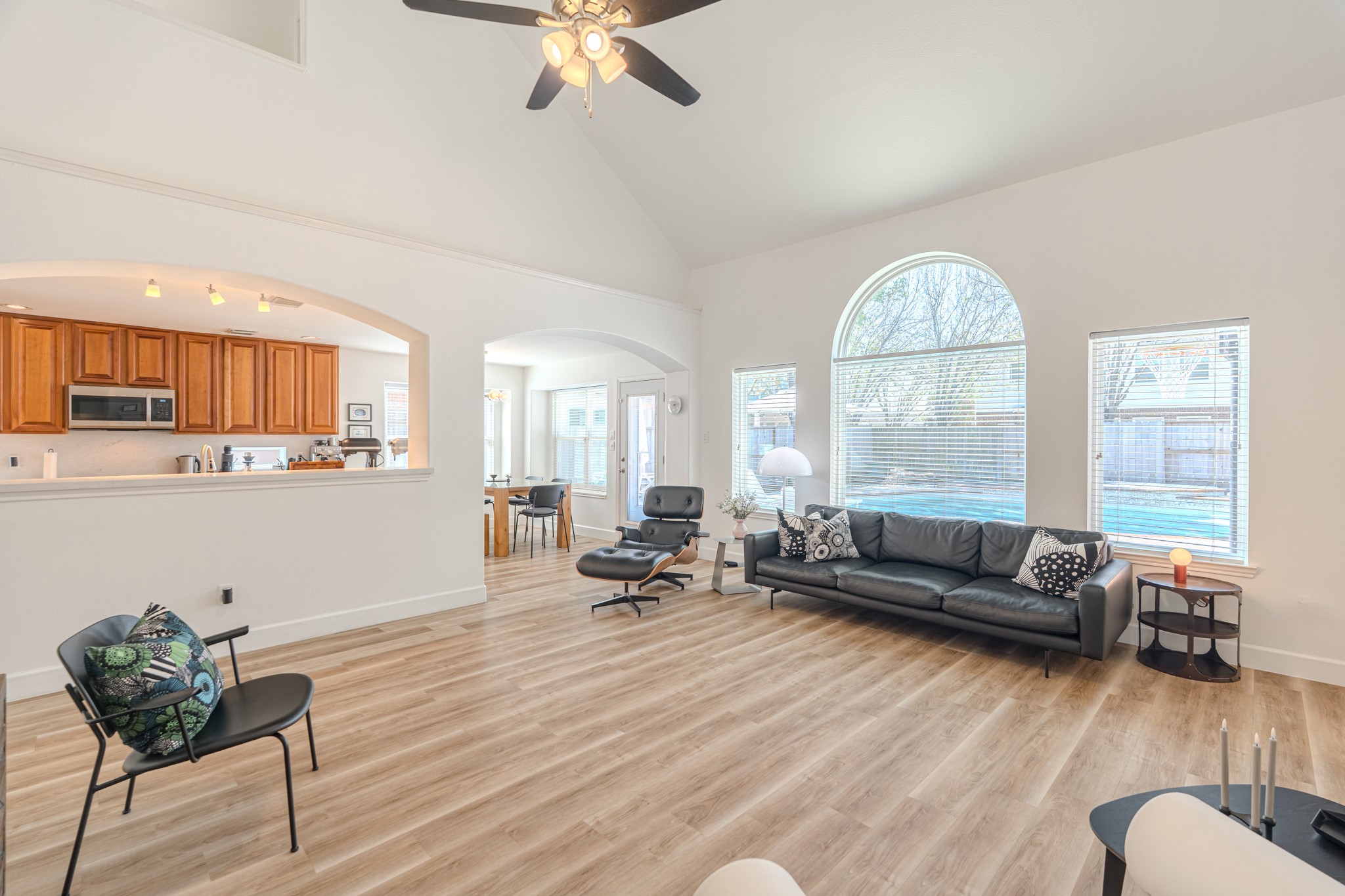 1107 Compass Cove Circle Spring, TX 77379 - Photo 15 of 42 a living room with furniture and a large window