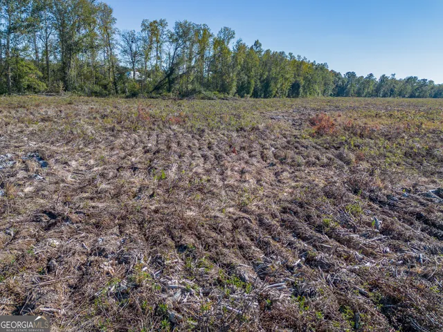 a view of a outdoor space