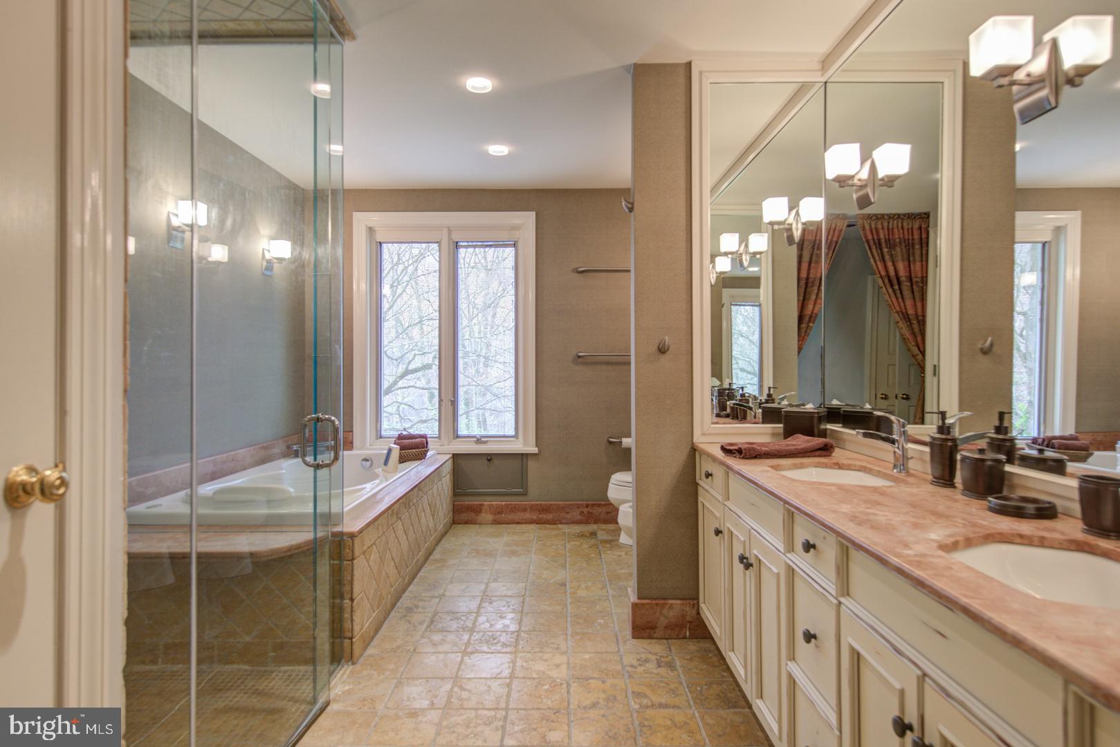 723 Glengarry Road Philadelphia, PA 19118 - Photo 17 of 30 Gallery Image 17