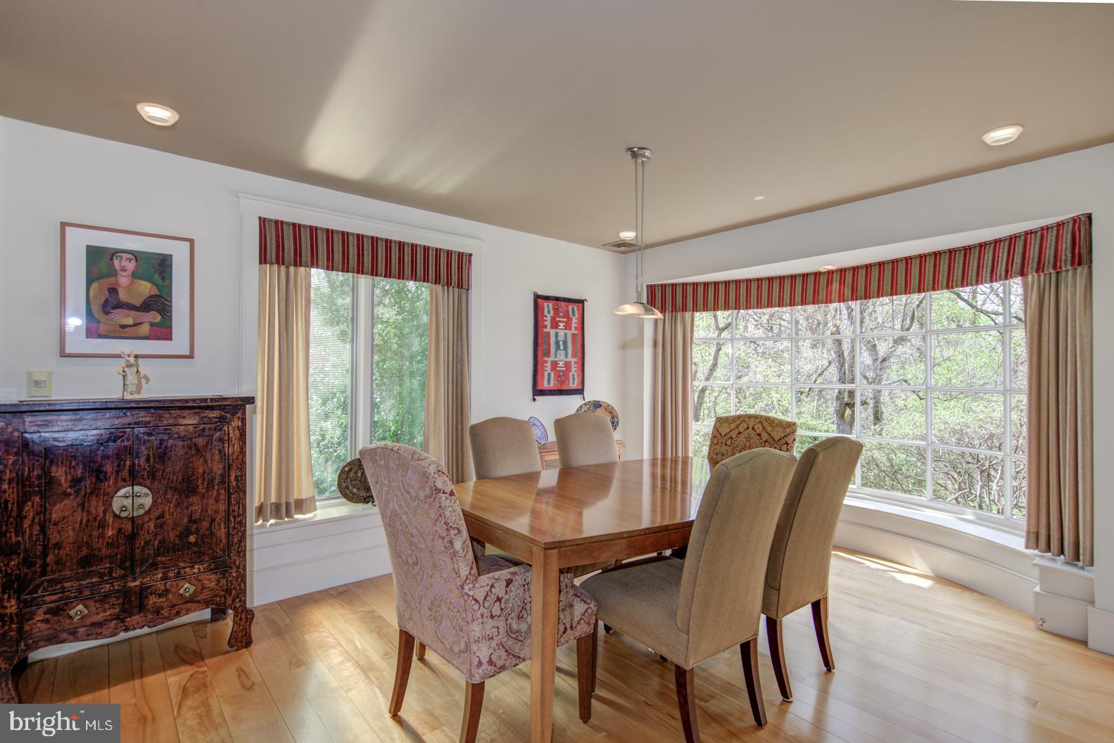 723 Glengarry Road Philadelphia, PA 19118 - Photo 10 of 30 Gallery Image 10