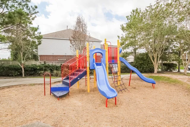 $2,265 | 17914 Seco Creek Lane, Humble, TX 77396