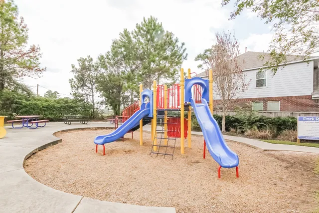 $2,265 | 17914 Seco Creek Lane, Humble, TX 77396