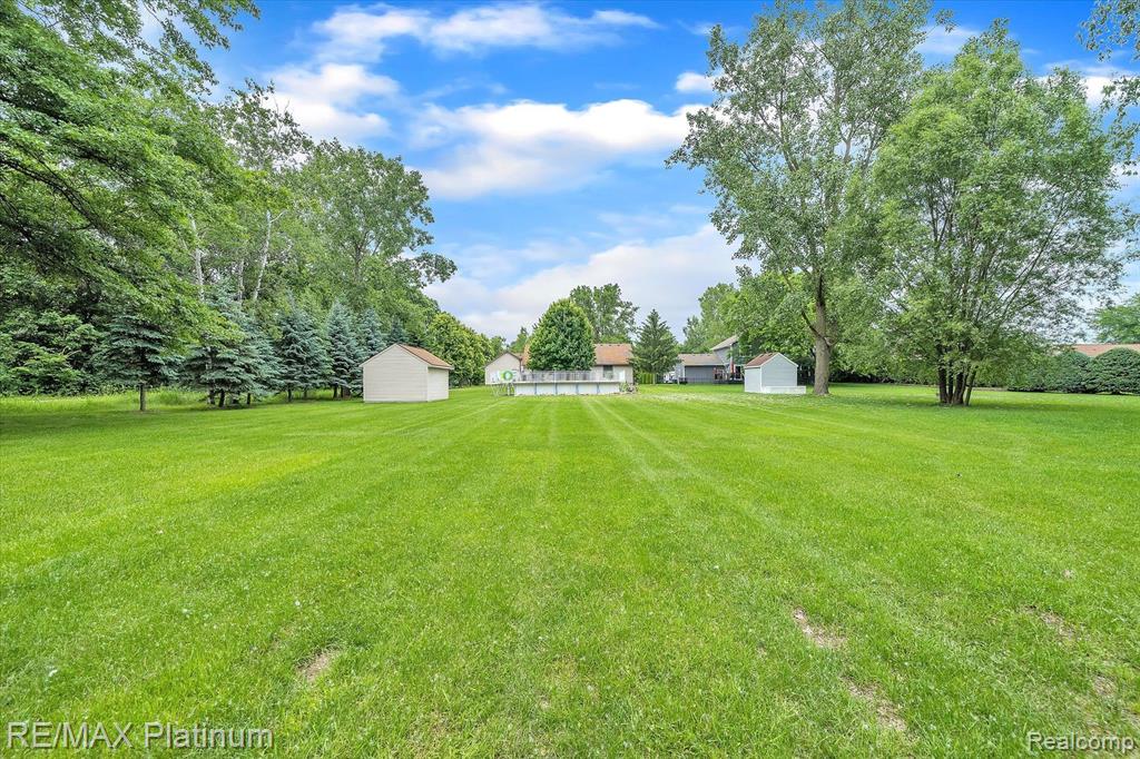 4089 West Maple Road Wixom, MI 48393 - Photo 36 of 46