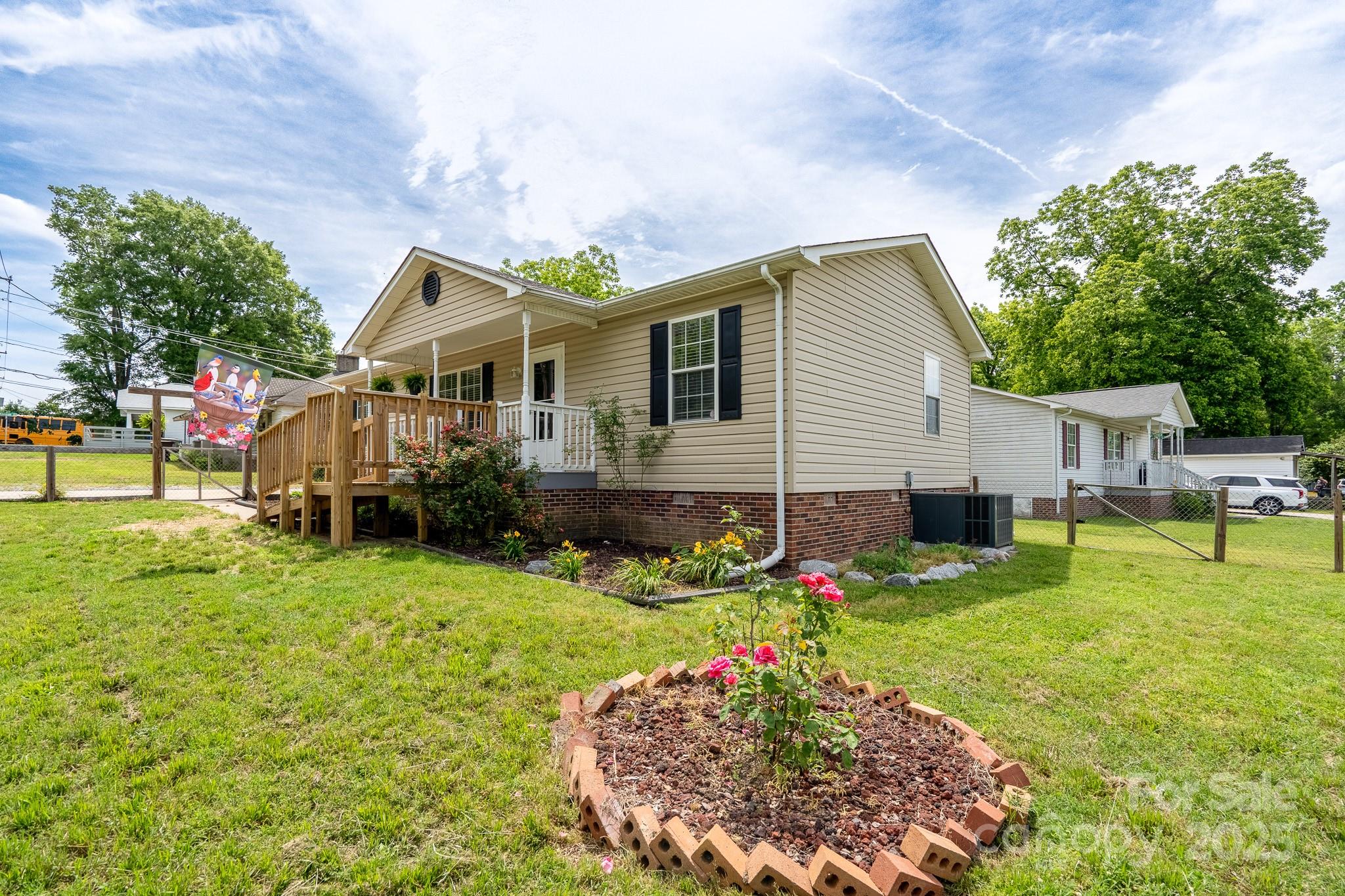 907 Bethpage Road Kannapolis, NC 28081 - Photo 3 of 29 Gallery Image 3