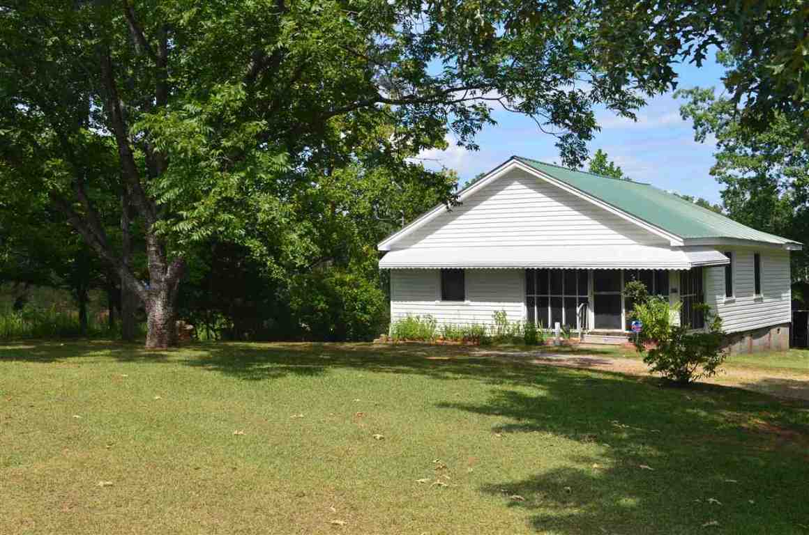 321 Lawrence Bridge Road Seneca, SC 29672 - Photo 1 of 35 Gallery Image 1
