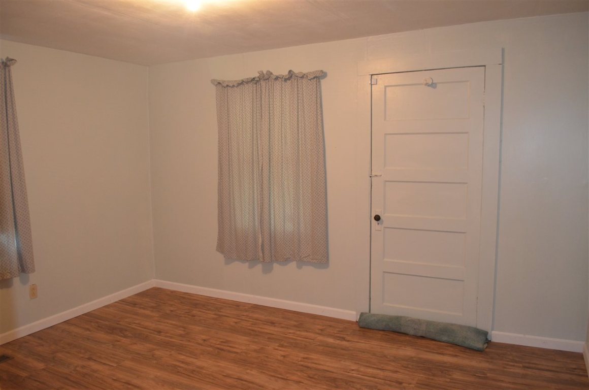 321 Lawrence Bridge Road Seneca, SC 29672 - Photo 6 of 35 Gallery Image 6