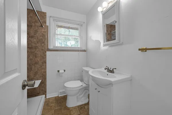 $140,000 | 5725 Polk Street, Dearborn Heights, MI 48125