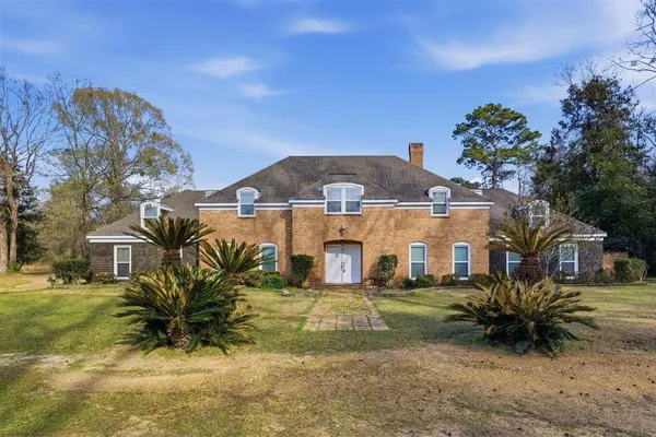 $375,000 | 834 Heather Lane, Oakdale, LA 71463
