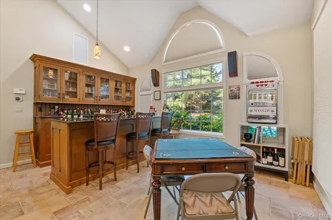 $1,999,999 | 1040 Washington Avenue, Plainview, NY 11803