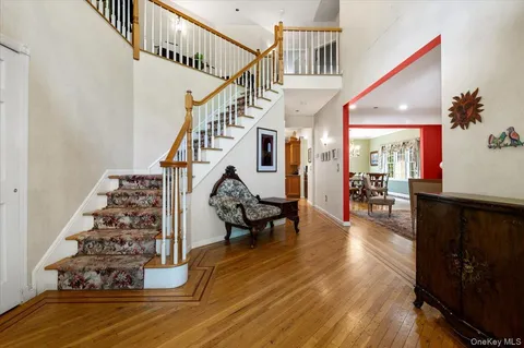 $1,999,999 | 1040 Washington Avenue, Plainview, NY 11803