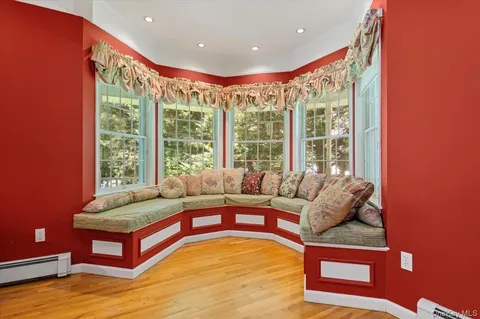 $1,999,999 | 1040 Washington Avenue, Plainview, NY 11803