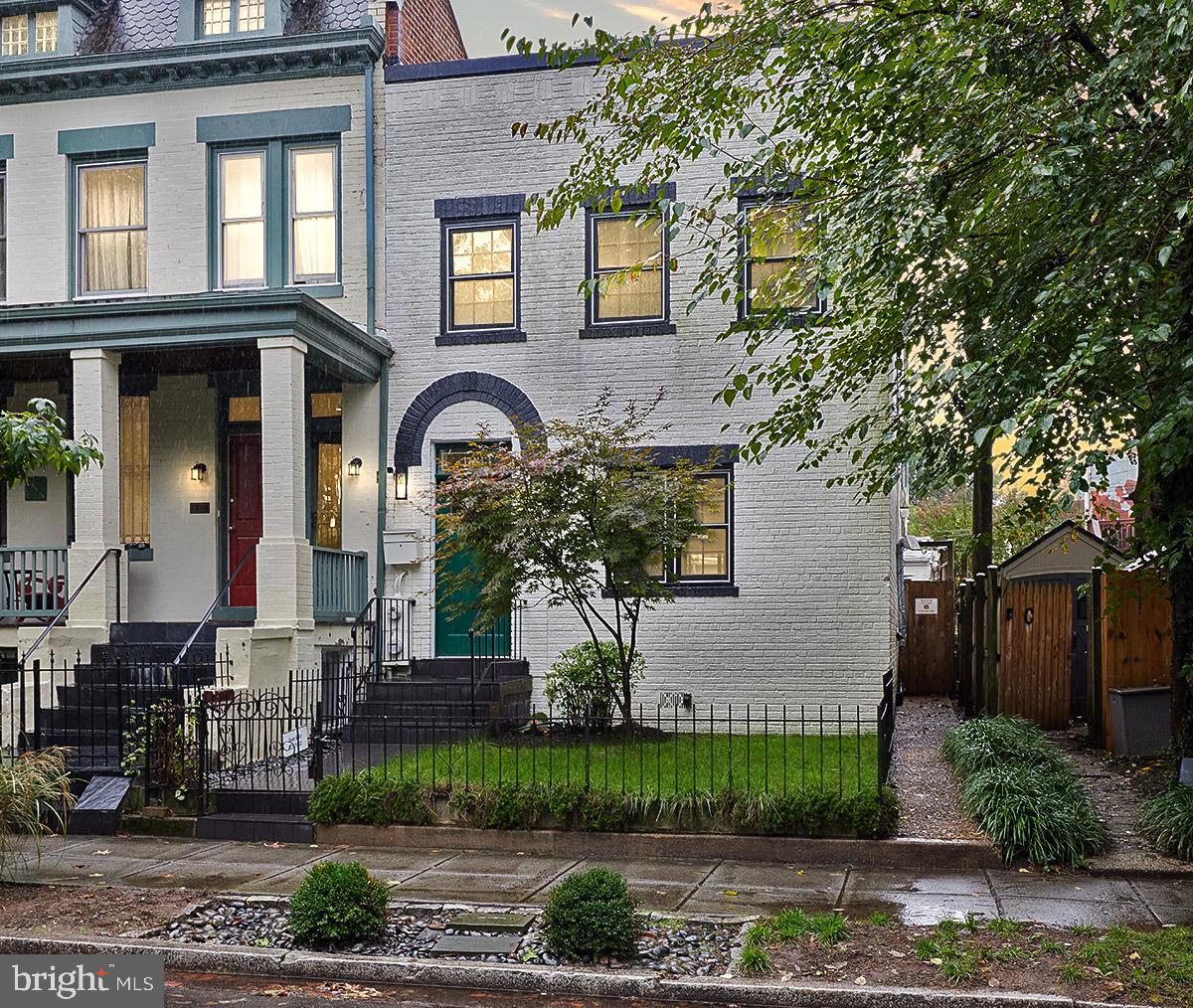 1233 C Street Southeast Washington, DC 20003 - Photo 9 of 9