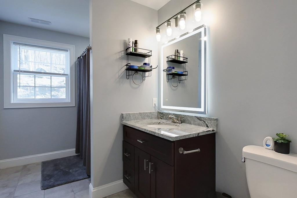 3 Chamberlain Way Pepperell, MA 01463 - Photo 30 of 42