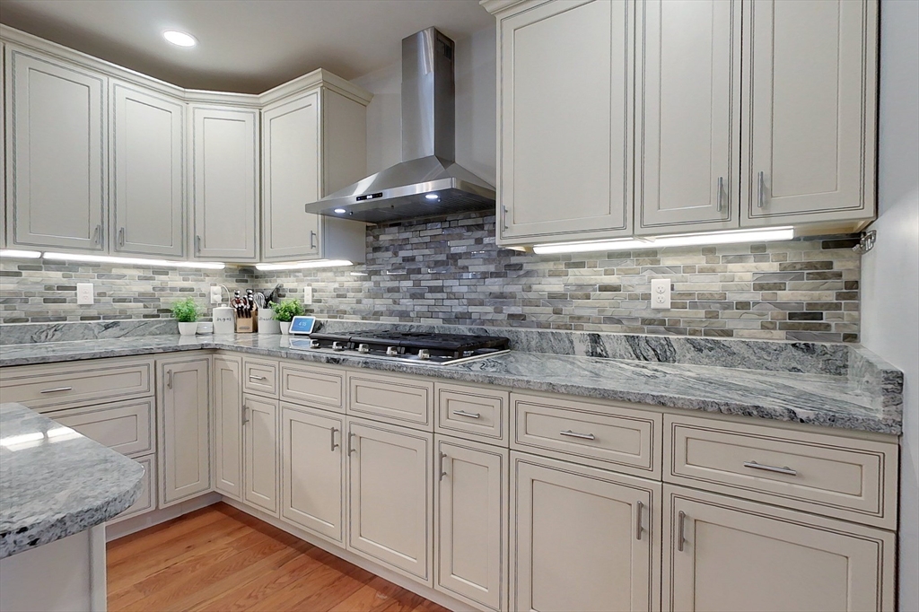 3 Chamberlain Way Pepperell, MA 01463 - Photo 4 of 42