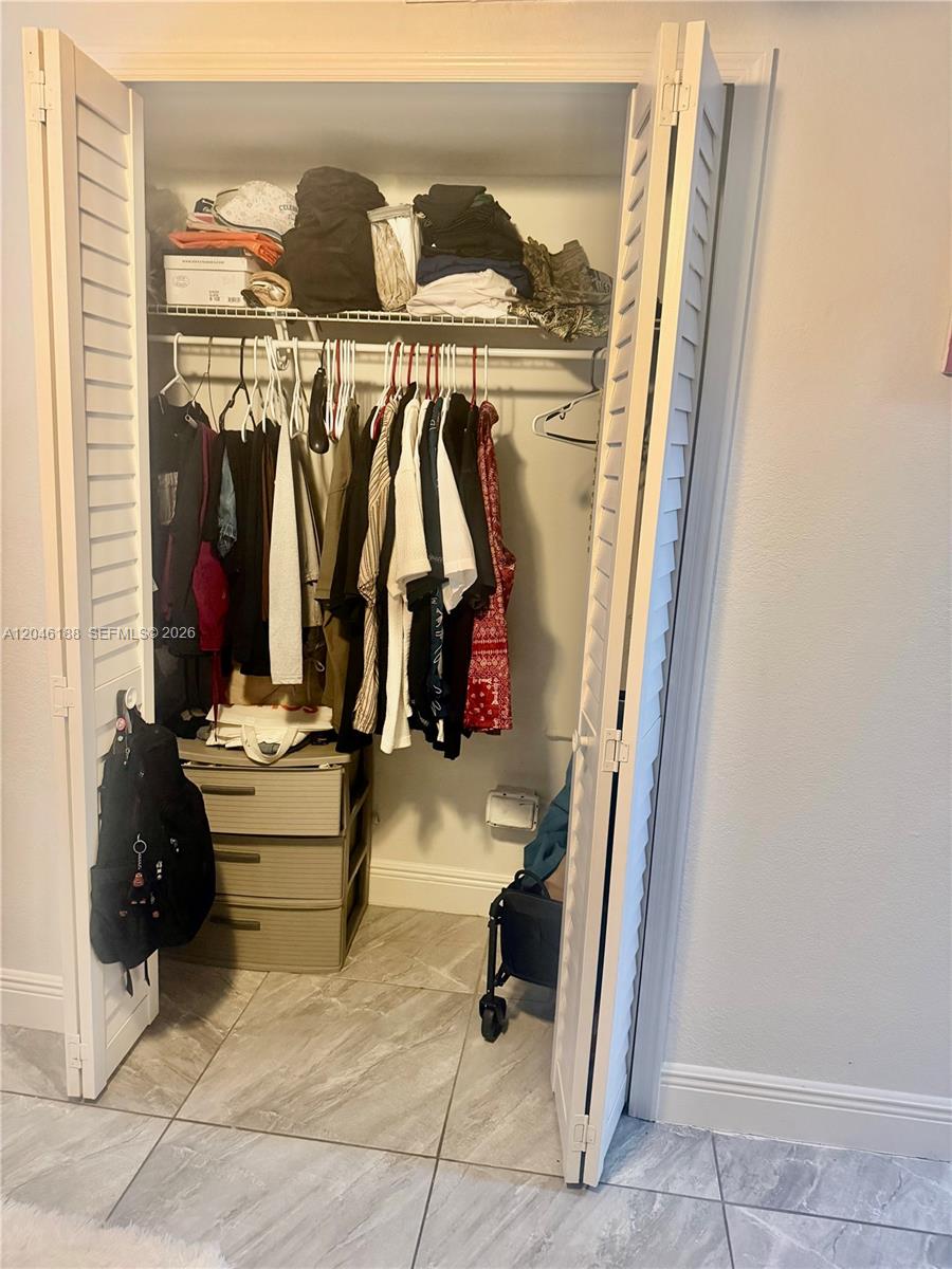 734 East 39th Street Hialeah, FL 33013 - Photo 32 of 55