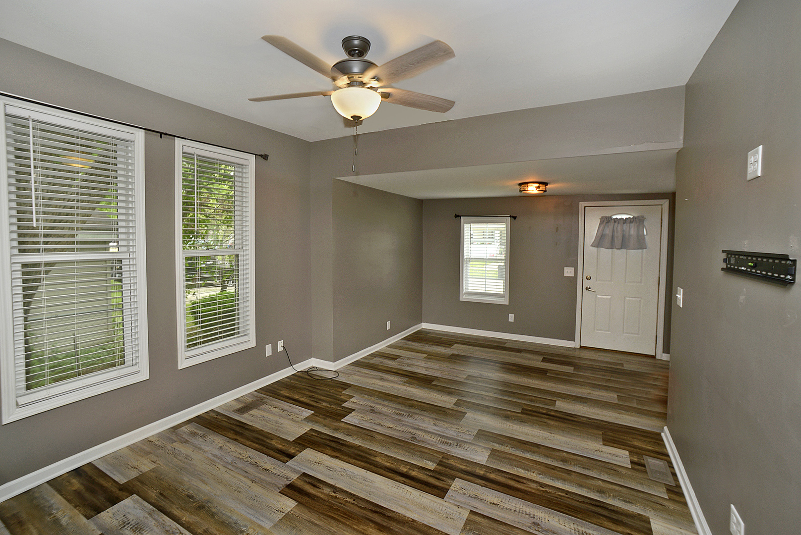 125 Prairie Street Ottawa, IL 61350 - Photo 3 of 15