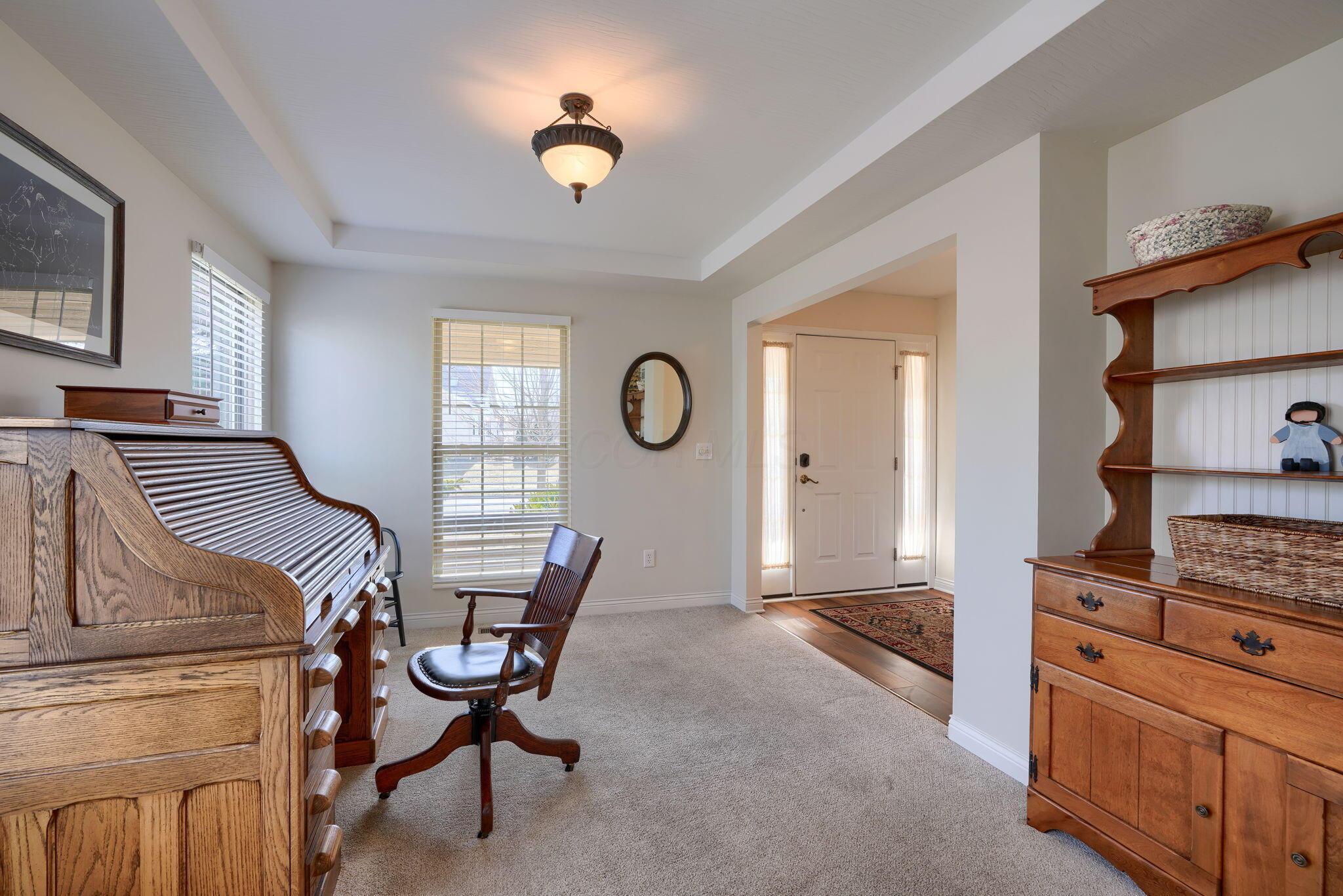 7732 Maple Run Lane Powell, OH 43065 - Photo 21 of 59 Formal dining or den