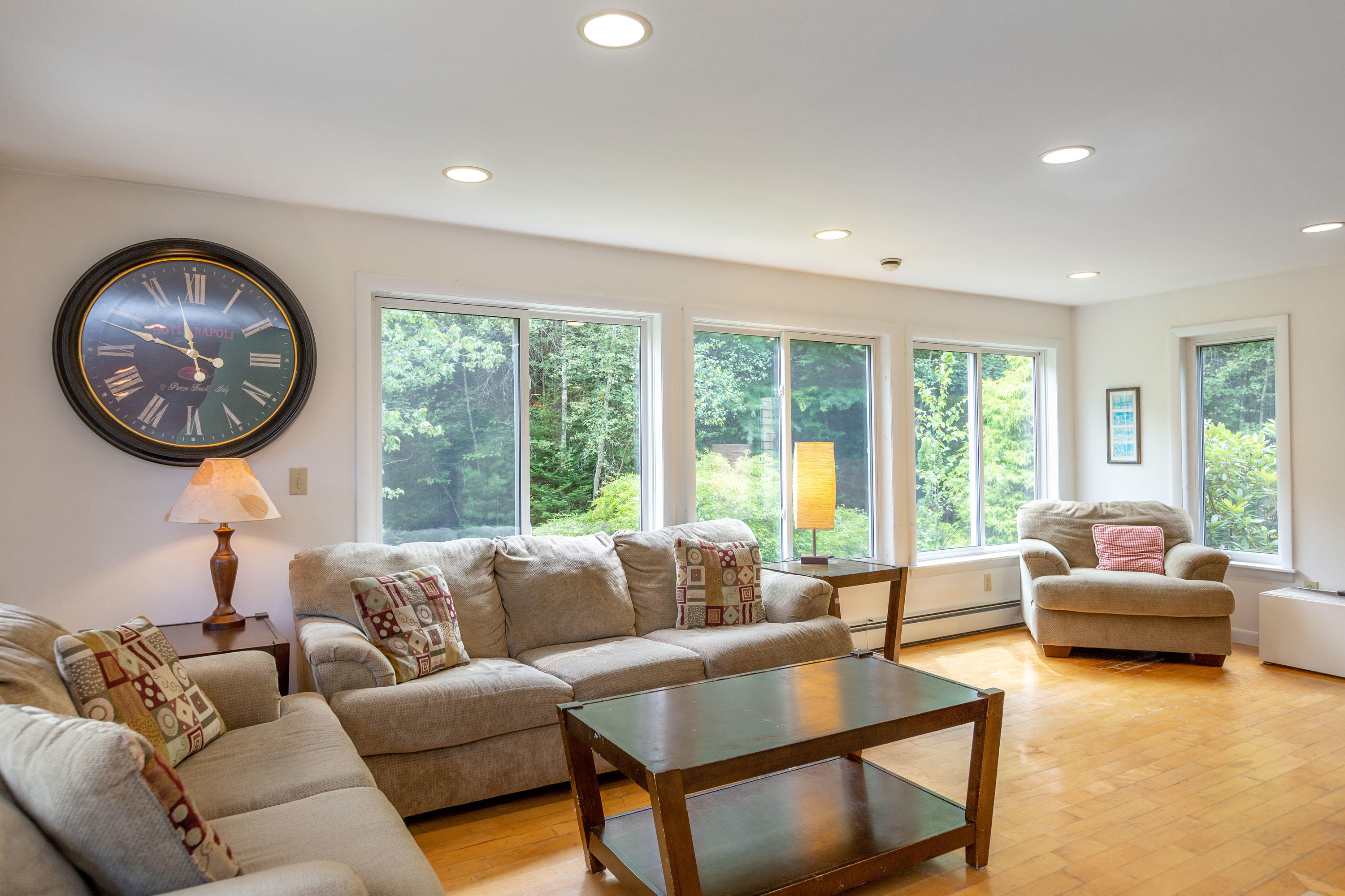 31 Bostwick Road Brunswick, ME 04011 - Photo 11 of 54 Living room