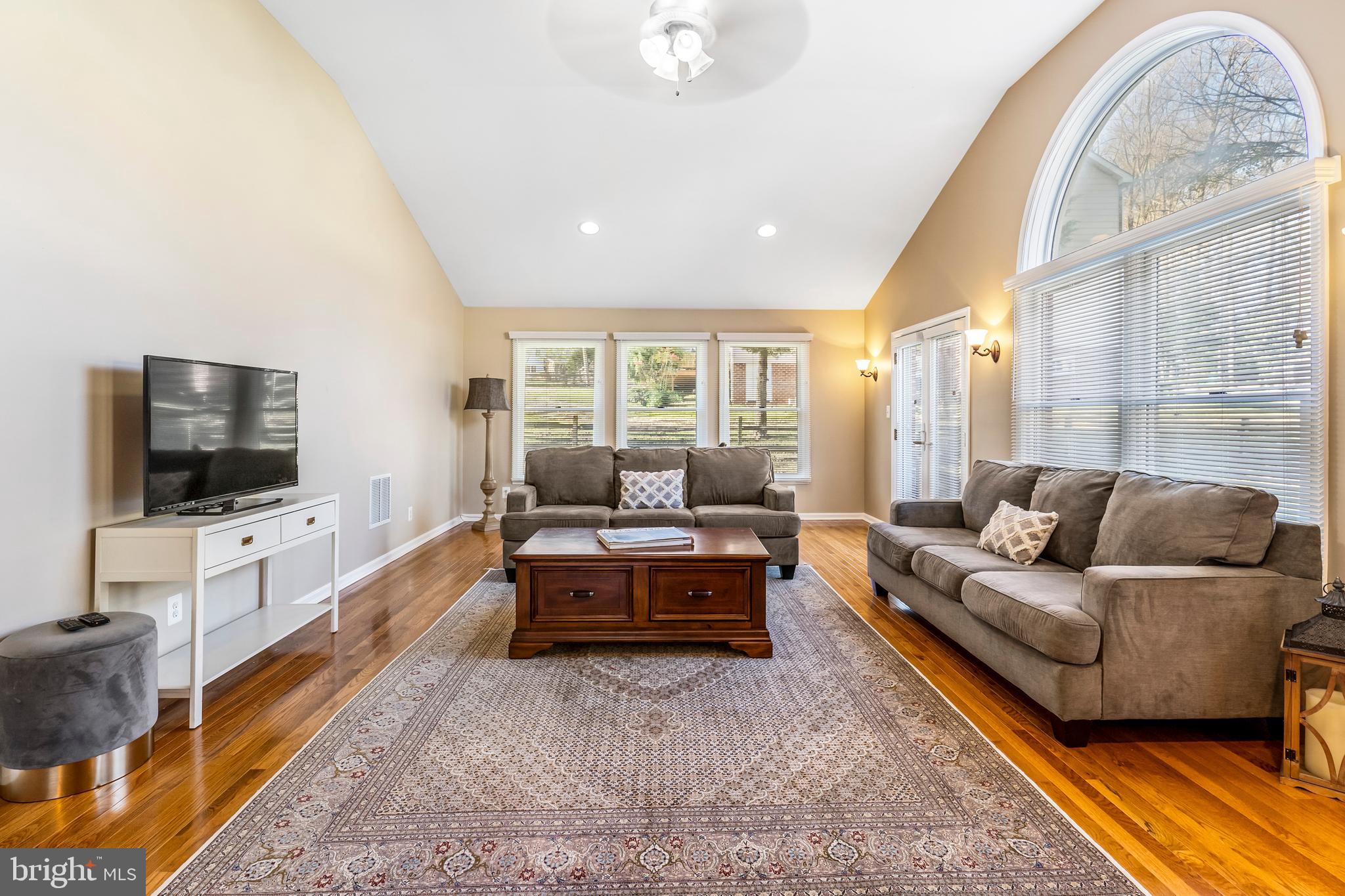 1306 Denby Road Towson, MD 21286 - Photo 29 of 47