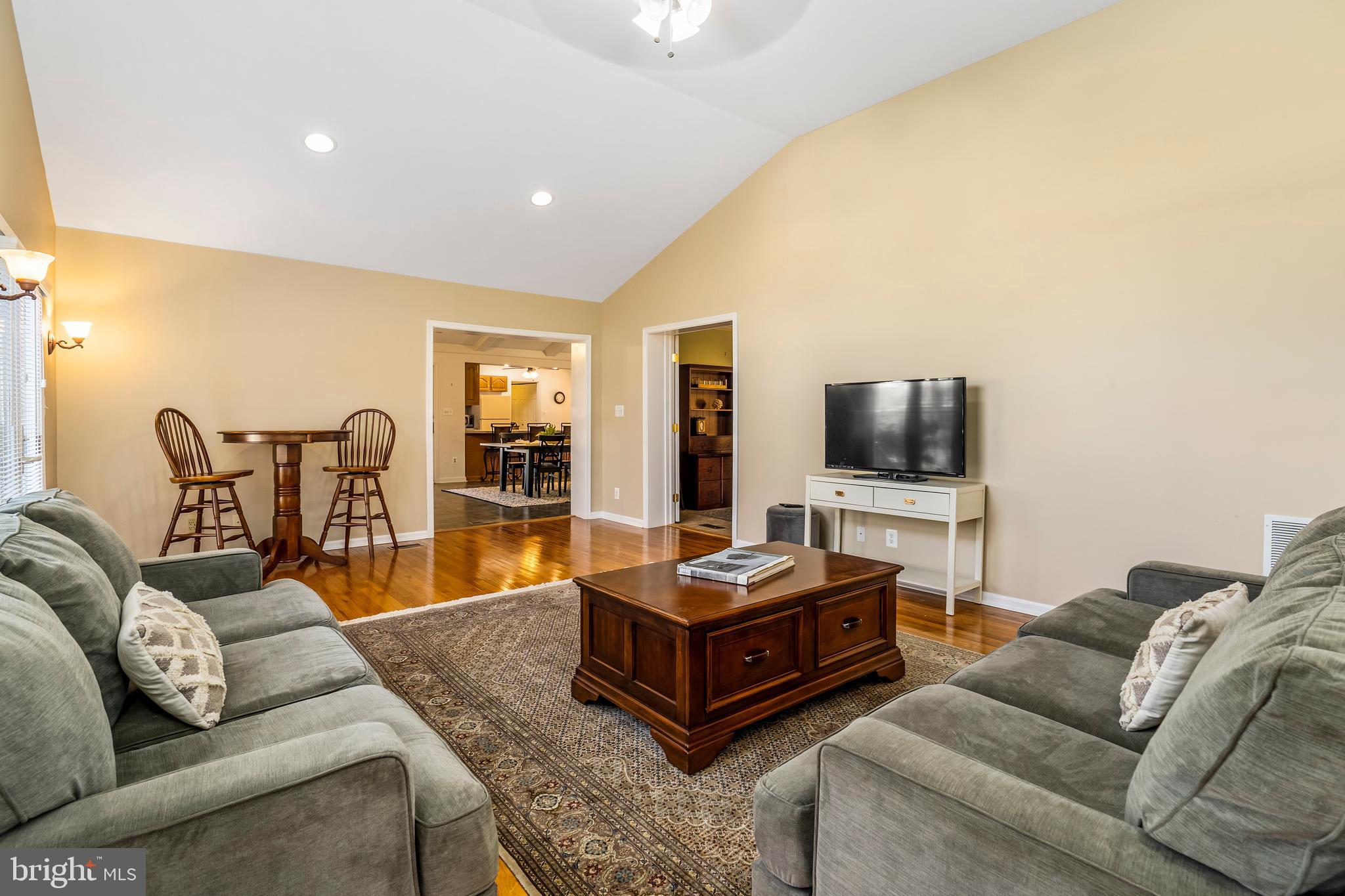 1306 Denby Road Towson, MD 21286 - Photo 31 of 47