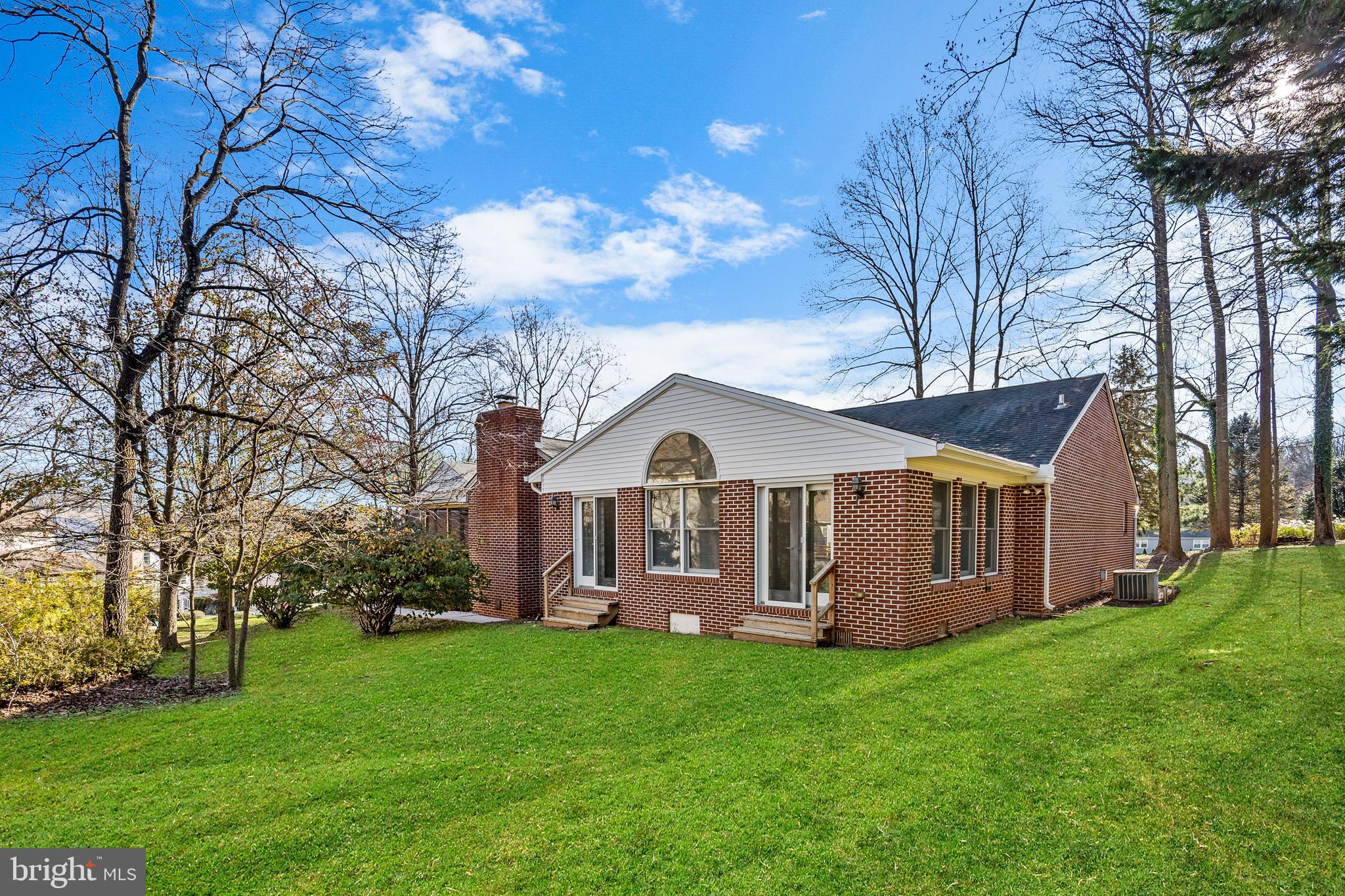 1306 Denby Road Towson, MD 21286 - Photo 9 of 47