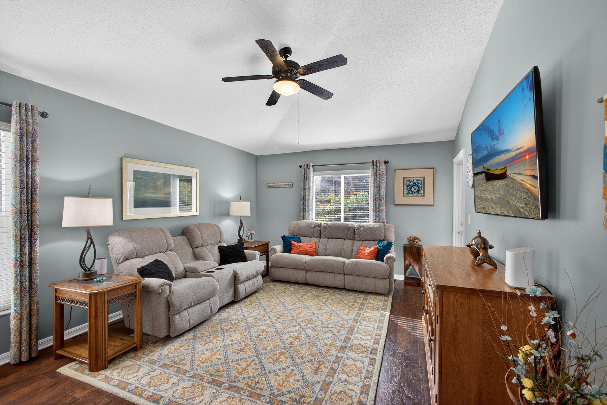 1095 Via Jardin Riviera Beach, FL 33418 - Photo 14 of 44 a living room with furniture and a window