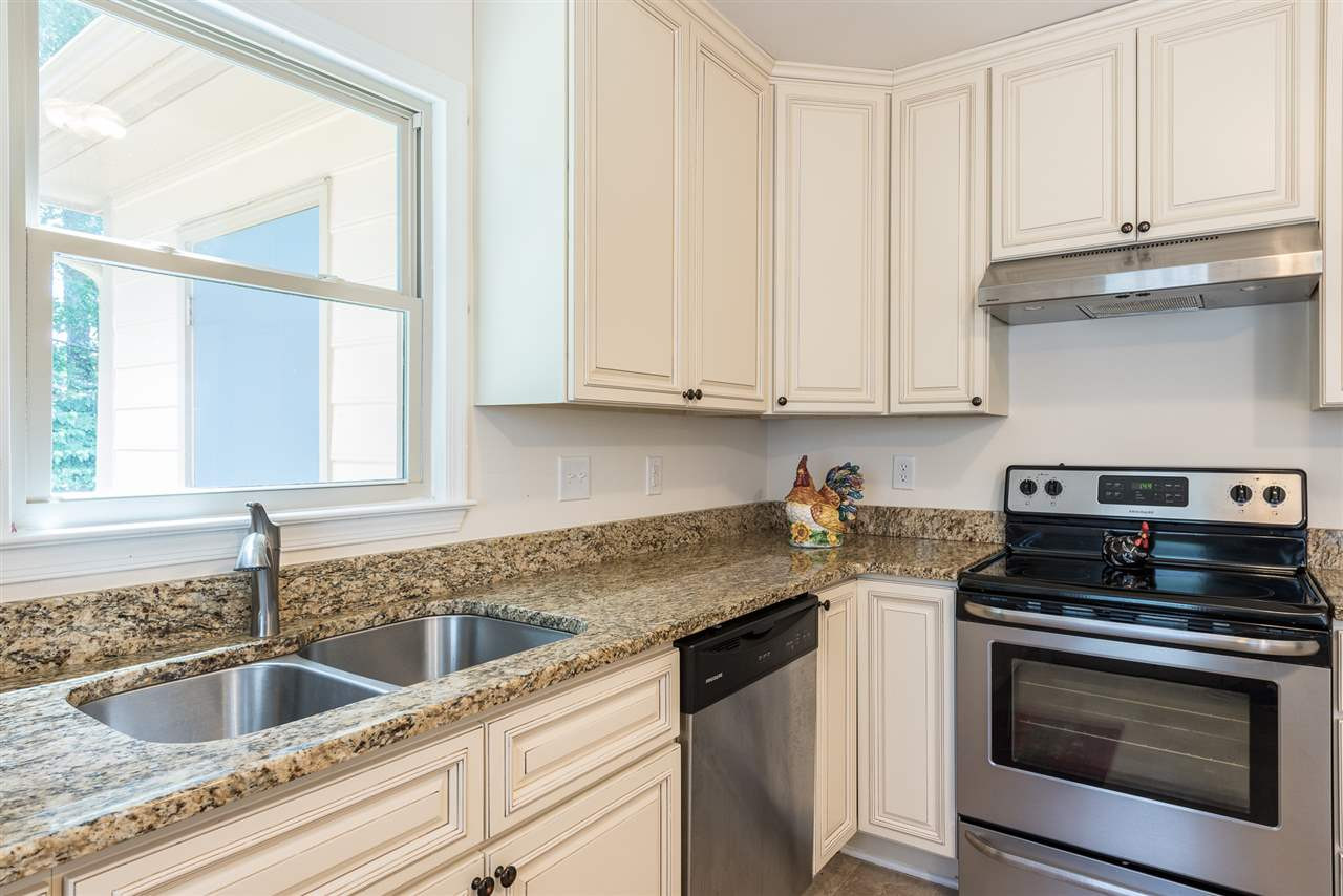 6710 Tattershale Court Raleigh, NC 27613 - Photo 14 of 28 Photo 14