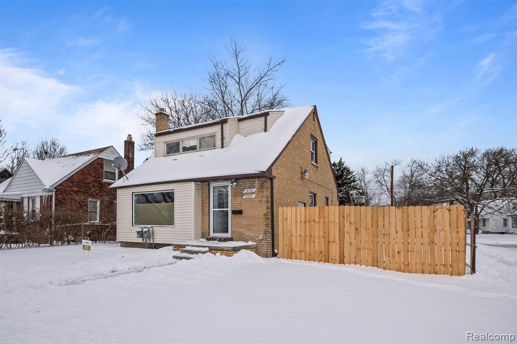 19357 Kelly Road Harper Woods, MI 48225 - Photo 3 of 22