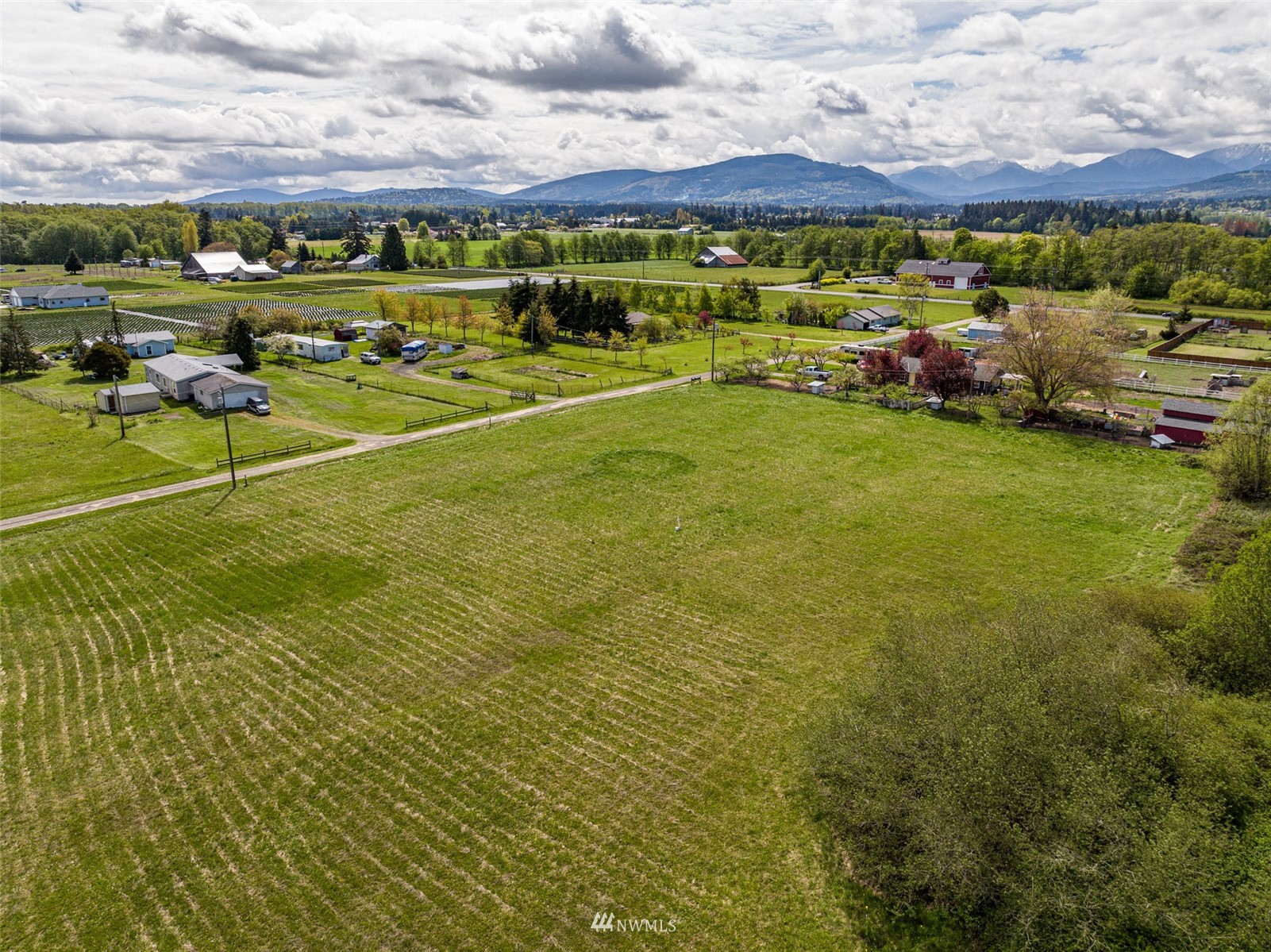 999 Country Lane Sequim, WA 98382 - Photo 1 of 4 Gallery Image 1