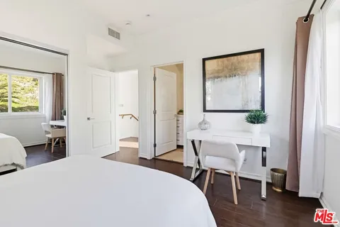 $1,395,000 | 1526 Parmer Avenue, Los Angeles, CA 90026