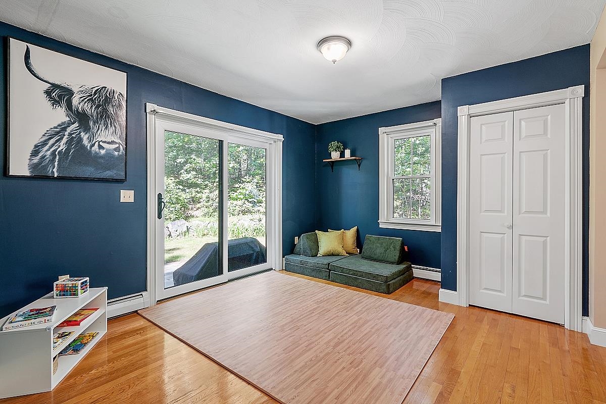 3 Showell Pond Road Sandown, NH 03873 - Photo 16 of 37